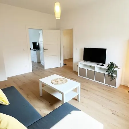 公寓 Socha Apartments- Monteurwohnung In *